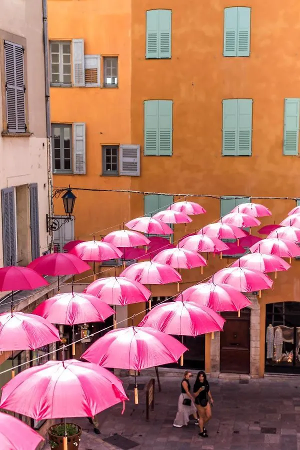 2 Pieces Neuf Au Pied Des Musees - Wifi & Parking Gratuit Grasse France